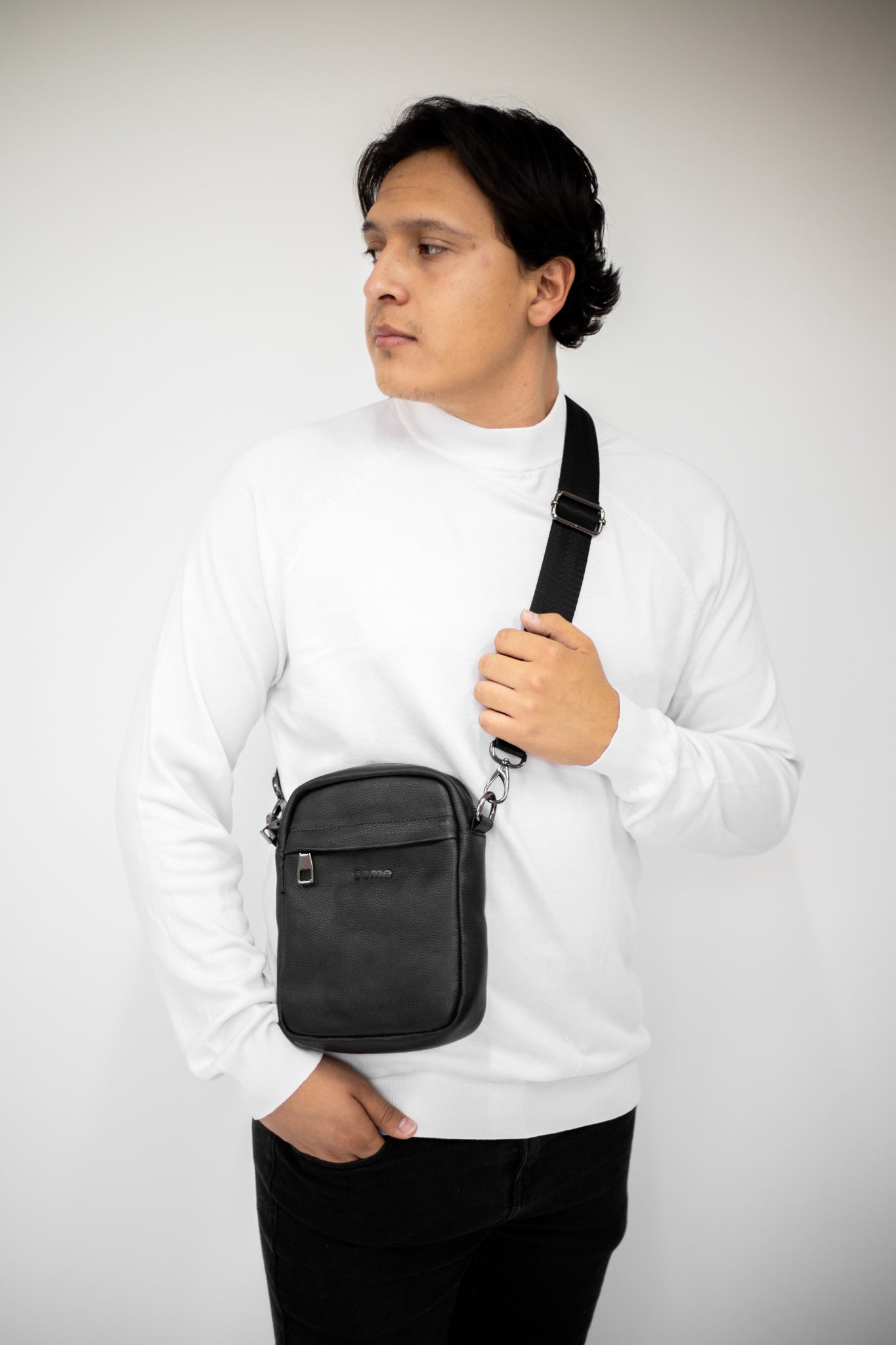 Crossbody Gaga