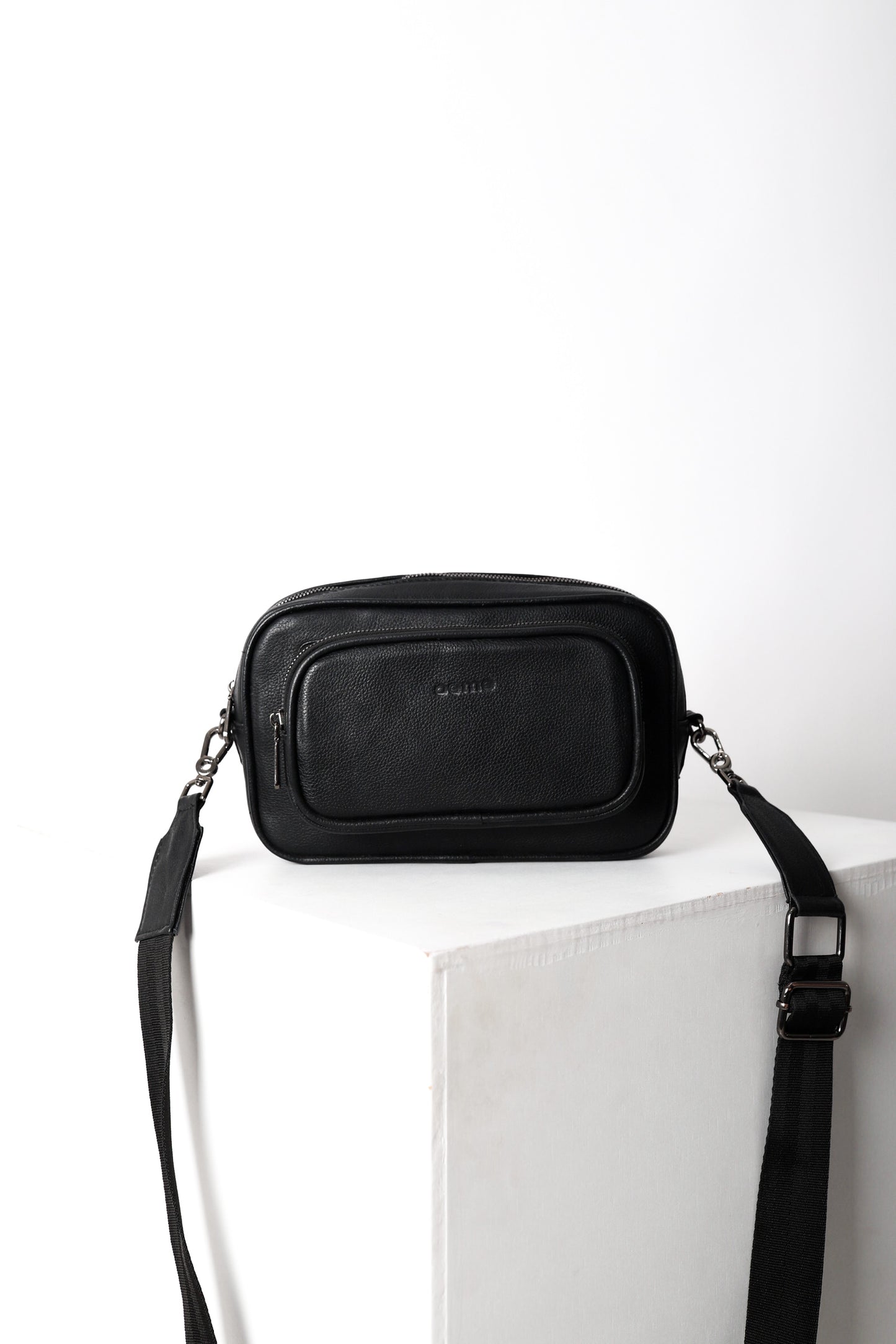 Crossbody Madrid Black